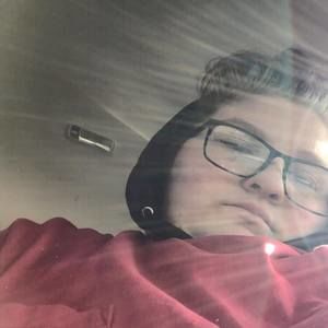 Meet your Posher, Abigail